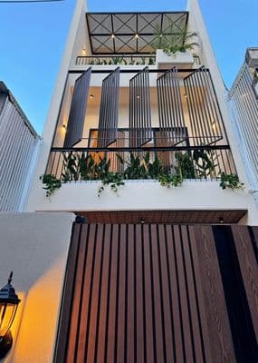 100m2 homestay nhà mới 3 tầng có hồ bơi - kiệt hà huy tập