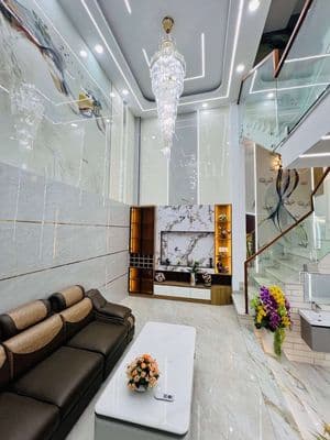 Đường 8m bán nhà đẹp 4 tầng chợ tân hương,tân phú 4*19,hoàn công đủ