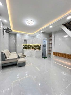 Bán nhà mới 1 sec đường Ba Tháng Hai phường 12 quận 11