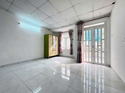 Nhà Liên khu 8-9, 66m², 2 Tầng, 2 PN, Hẻm xe hơi, Giá chỉ hơn 3 tỷ