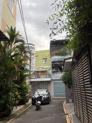 Bán nhà HXH Ngô Tất Tố gần City Garden, Bình Thạnh - Khu Vip Giá tốt