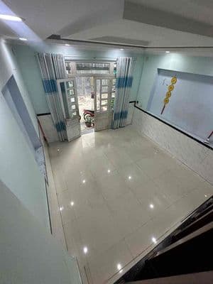 nhà đường số 160 1tr1l 2PN 3WC giá 8tr hẻm ô ô tô