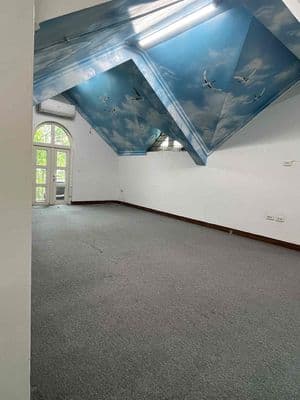 chính chủ cần cho thuê tầng 4, diện tích 40m2 làm văn phòng