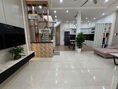 Cho thuê nhà mới 2tầng full Nội thất ĐIỆN BIÊN PHỦ gần Thái Thị Bôi