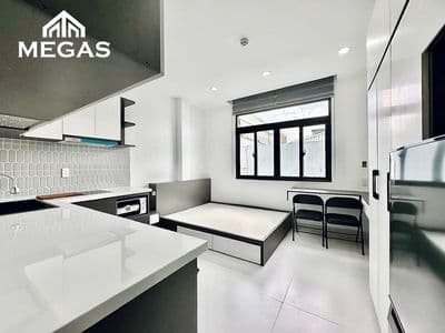 Căn hộ cao cấp mới 100% - full nội thất - ngay công viên làng hoa