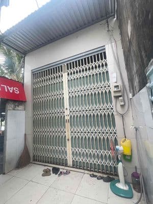 cho thuê nhà 60m2 cuối hẻm cách đường nhựa 30m điện nước chính