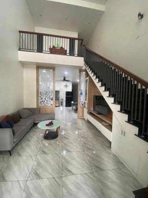 Nhà trệt lầu đường xe hơi phú mỹ 3pn chỉ 8tr