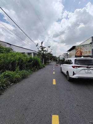 Bán gấp lô đất mặt tiền đường nhựa 12m sát kcn chà là, tây ninh