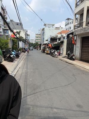 Gấp giảm 3 tỷ- Bình Thạnh - hẻm 10m như hình - 5x27 đủ 132m2 - 14tỷ