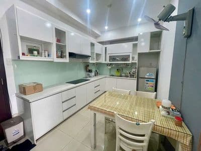 Cho thuê Chung Cư SGC Nguyễn Cửu Vân 2pn 2wc full nt đẹp