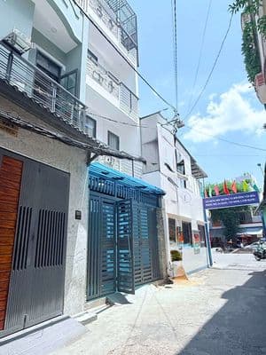 Sát mặt tiền- hẻm xe hơi - ngang hiếm 4,7m nở hậu 5m