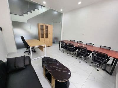 CHO THUÊ VĂN PHÒNG TẦNG TRỆT (phòng sau) có wc riêng
