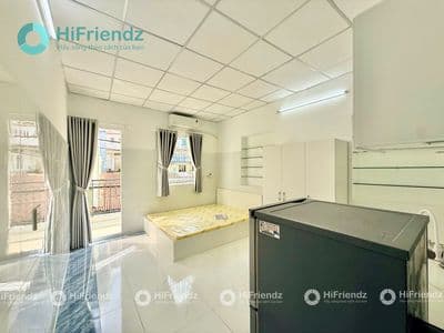 Studio bancol đối diện bờ kè hoàng sa trường sa