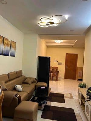 Chính chủ cho thuê 2pn view hồ bơi hướng mát có máy lạnh