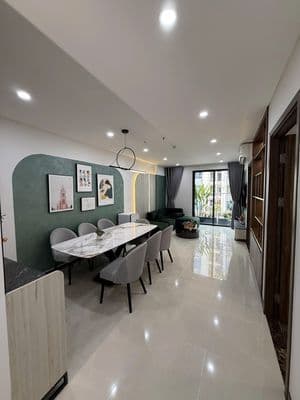 Bán nhanh căn hộ 2pn+ 107m2 13 tỷ full nội thất sổ hồng mới nhận