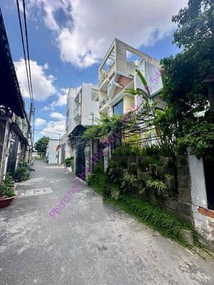 Gấp bán 100m2 nhỉnh 5tyngay khu hiệp bình- hẻm xe hơi