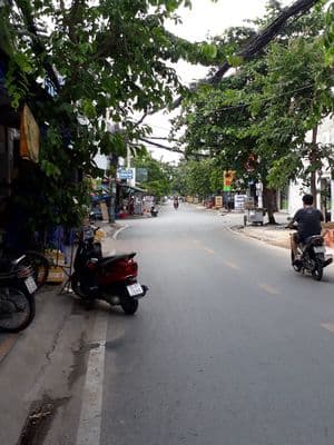 Nhà mặt tiền khu dân cư bà điểm - chợ cây me