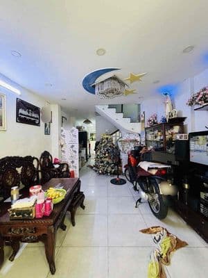Trần Đình Xu Quận 1 84M2 Ngang 7M 5 Tầng - 22 Tỷ 5