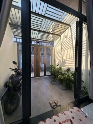 Ô Tô Đậu Cửa - Sổ Vuông Vức - 3 Phòng Ngủ Rộng - Thiết Kế Siêu Mát Mẻ