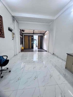Shophouse 2 tầng hẻm xe hơi khu ngô tất tố sát quận 1-sd 94m2 chỉ 6 t
