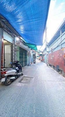 bán nhà 2 hẻm 5m vào ở ngay