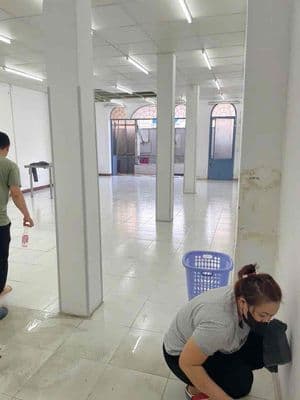 Mặt tiền nguyễn tri phương . ngang 5m5