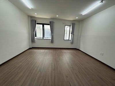 KDT Vạn Phúc. Còn 1 phòng trống đầu tháng 7 giá rẻ