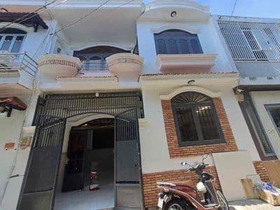 Chỉ 4tỷ hơn có ngay nhà Đường xe hơi - DT 40m2 đất - 1 lầu
