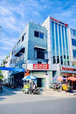Cho Thuê Nhà GÓC 2MT: 423 Sư Vạn Hạnh - Quận 10 - 3.7x15m, 4 tầng