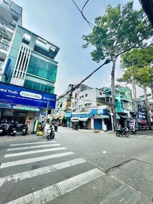 Cho thuê Mặt bằng góc 2MT Ngô Quyền Q10, 4x10m , 16 triệu
