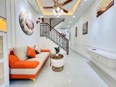 Bán nhà nguyễn kiệm- gần sân bay gò vấp