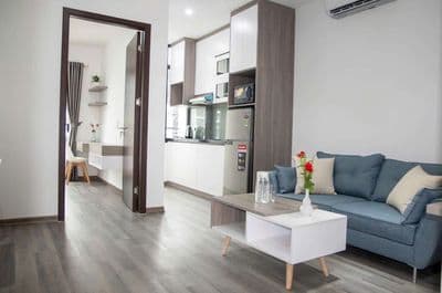 Cho Thuê Căn Hộ Dịch Vụ - 1PN Tách Bếp 55m2 - Ban Công - Nơ Trang Long