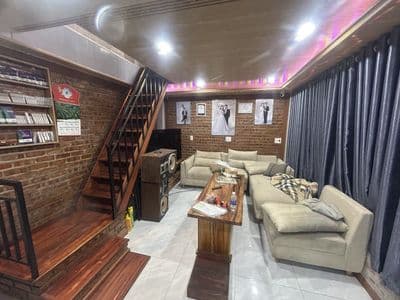Nhà 2 tầng lô góc mặt tiền – kinh doanh – chỉ 2,95 tỷ