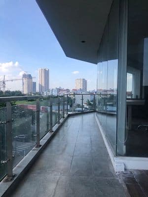 Văn phòng ngay The Sun Avenue - ko gian xanh, mát, có ban công rộng