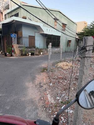 Chủ đi úc bán gấp nhà lô góc đang kinh doanh Nguyen phuoc nguyên