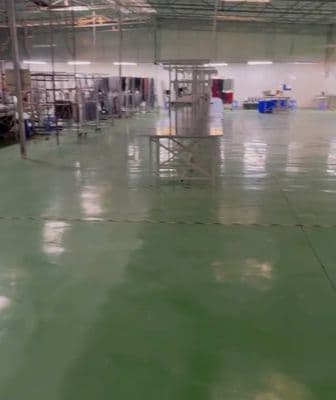 Cho thuê kho Hoàng Quốc Việt – 1.400m² – nền Epoxy – container 24/7