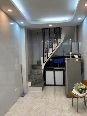 Cho thuê nhà ngõ 110 Minh Khai - Chợ Mơ - 20m2 - 4 tầng