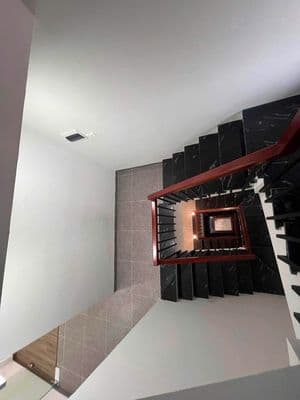nhà ngõ 75 nguyễn xiển 58m x4T ô tô đỗ cửa