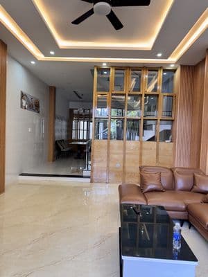 Siêu phẩm dọn vào ở ngay, căn 4 tầng, Hoà Xuân, ĐN .
