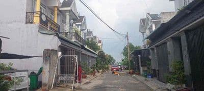 Bán đất gần chợ Xuân Thới Thượng