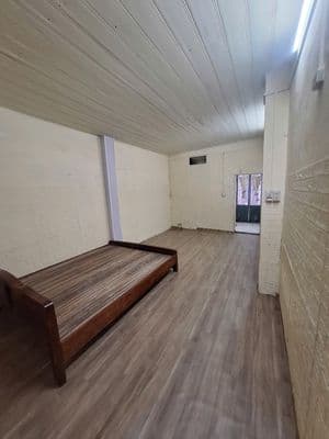 Cho thuê nhà cấp 4 30m2 tại ngõ Quỳnh, Bạch Mai, Hà Nội