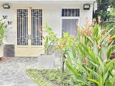 Cho thuê căn hộ mini sân vườn nội thất đầy đủ