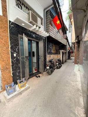 Ngõ chợ khâm thiên - 29 m2 - nhà đẹp - ở ngay