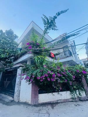 Nhà nguyên căn 2pn2wc kiệt điện biên phủ - sân vườn thoáng mát