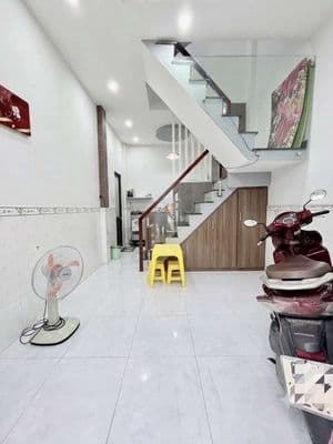 Bán nhà 2 tầng ở p16 - 27m² - nhỉnh 3 tỷ