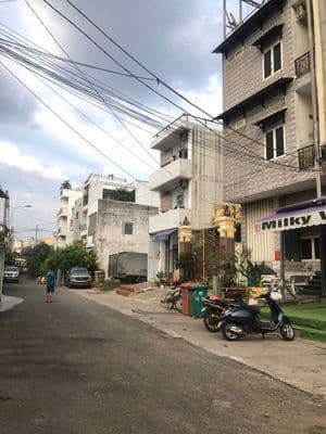 Cc bán đất góc 2 mt đường nhựa 12m ngay chợ thủ đức 50m2 (3.7 x 15m)