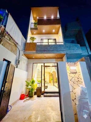Cho thuê nhà kiệt 408 Trưng Nữ Vương, Hải Châu, 3PN full nội thất