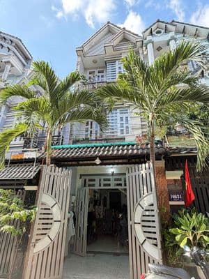 Nhà 1/ ngay chợ Nguyễn Thị Đặng 60m2 HXH 6m - Đúc 1 Trệt 2 Lầu