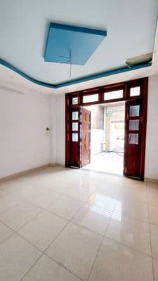 Chỉ 1 tỷ có nhà 120m2 đường Nguyễn Thị Rành, SHR, Sát KCN Tây Bắc