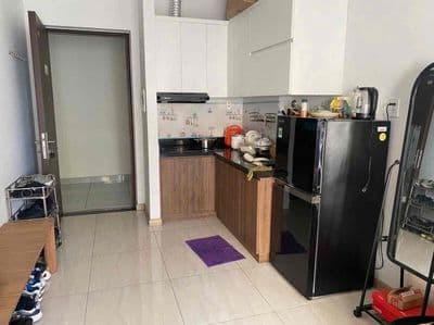 Cho thuê căn 2pn,1wc, ban công Bcons Garden - 5,5triệu, nhiều nội thât